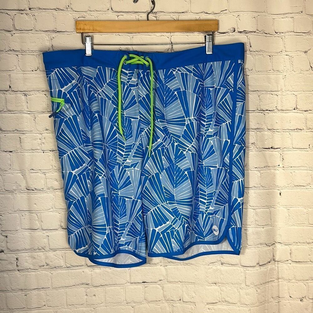Vineyard Vines Mens Abstract Palms‎ Blue board Shorts size 40 Style# 1M0360